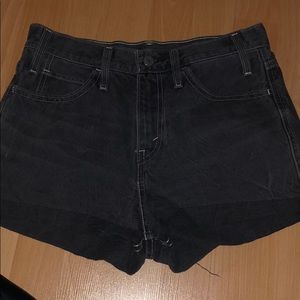 Levi grey shorts